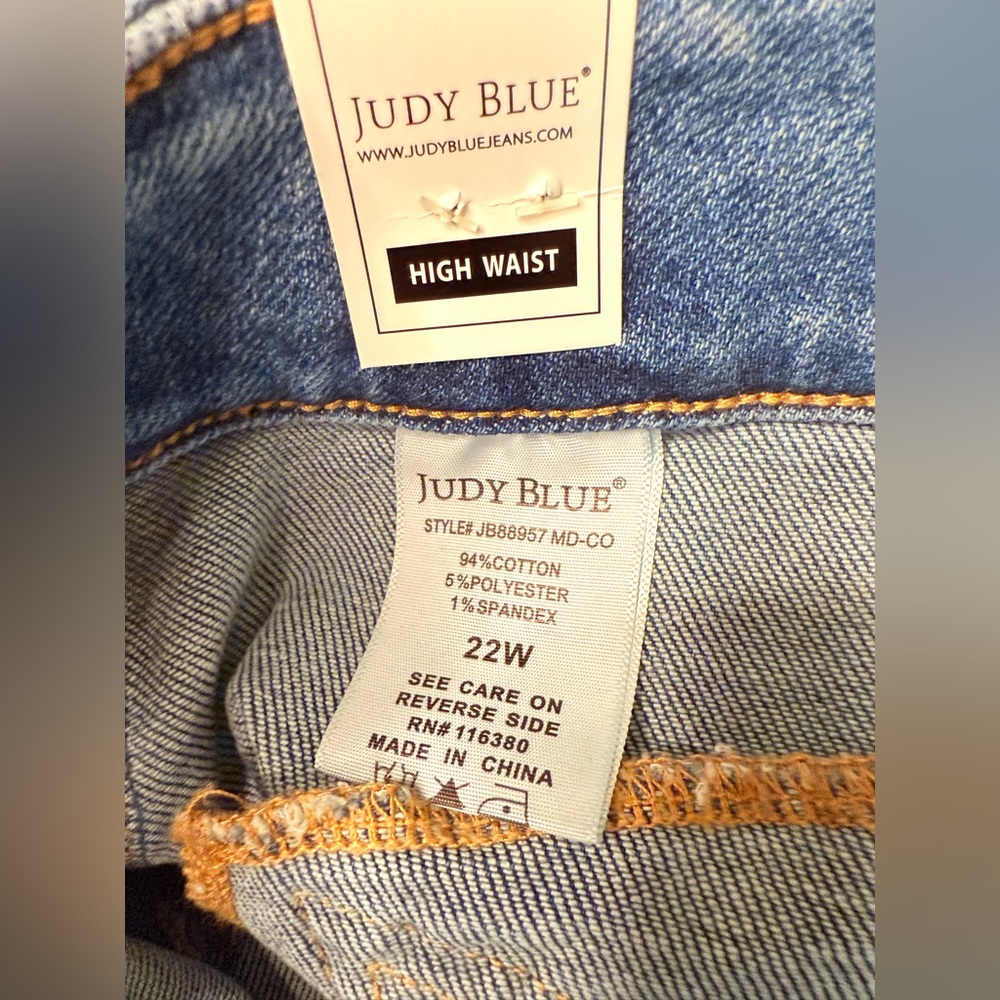 Judy Blue High Waisted Medium Wash Star Seam Detail Wide Leg jeans size22W‎ - Picture 7 of 16